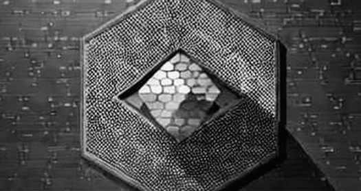 EigenLayer's Restaking Vacuum: The Structural Arbitrage of Trust EigenLayer's Restaking Vacuum: The Structural Arbitrage of Trust